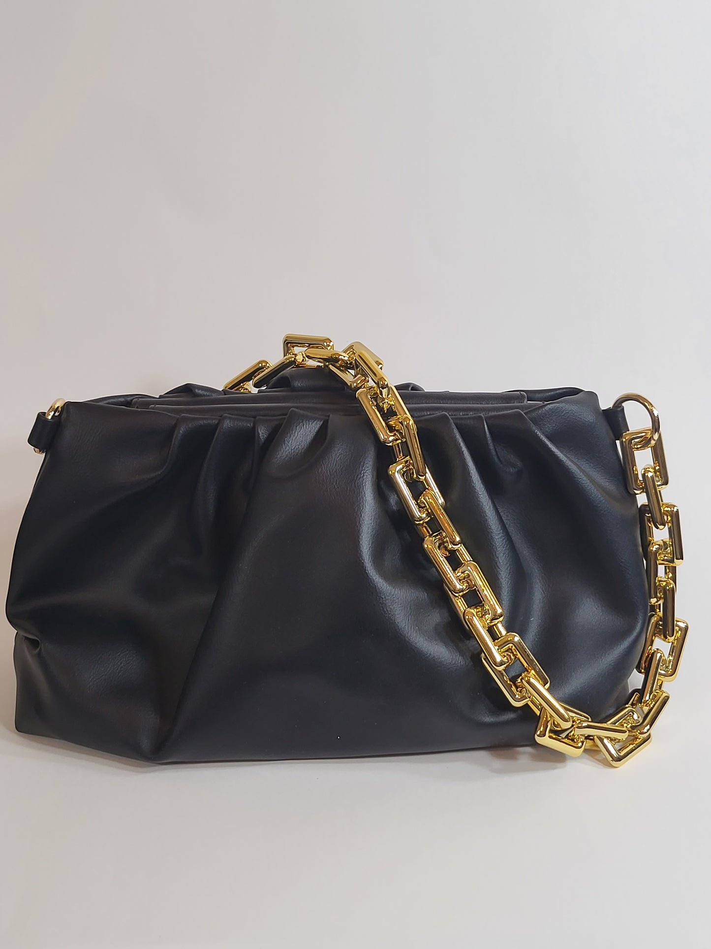 90s Gold Chain Clutch