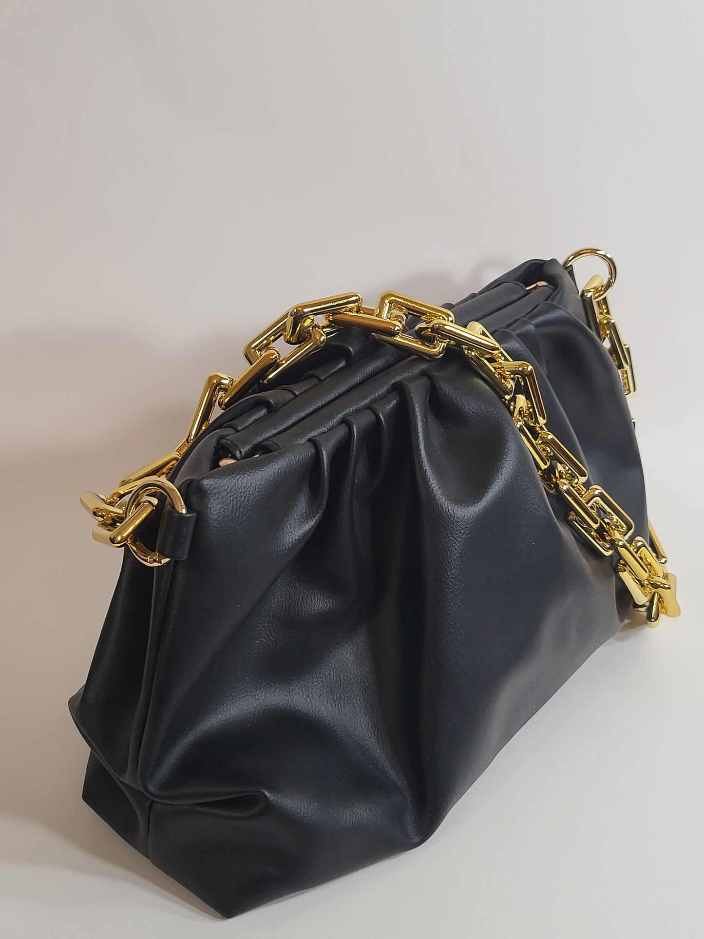 90s Gold Chain Clutch