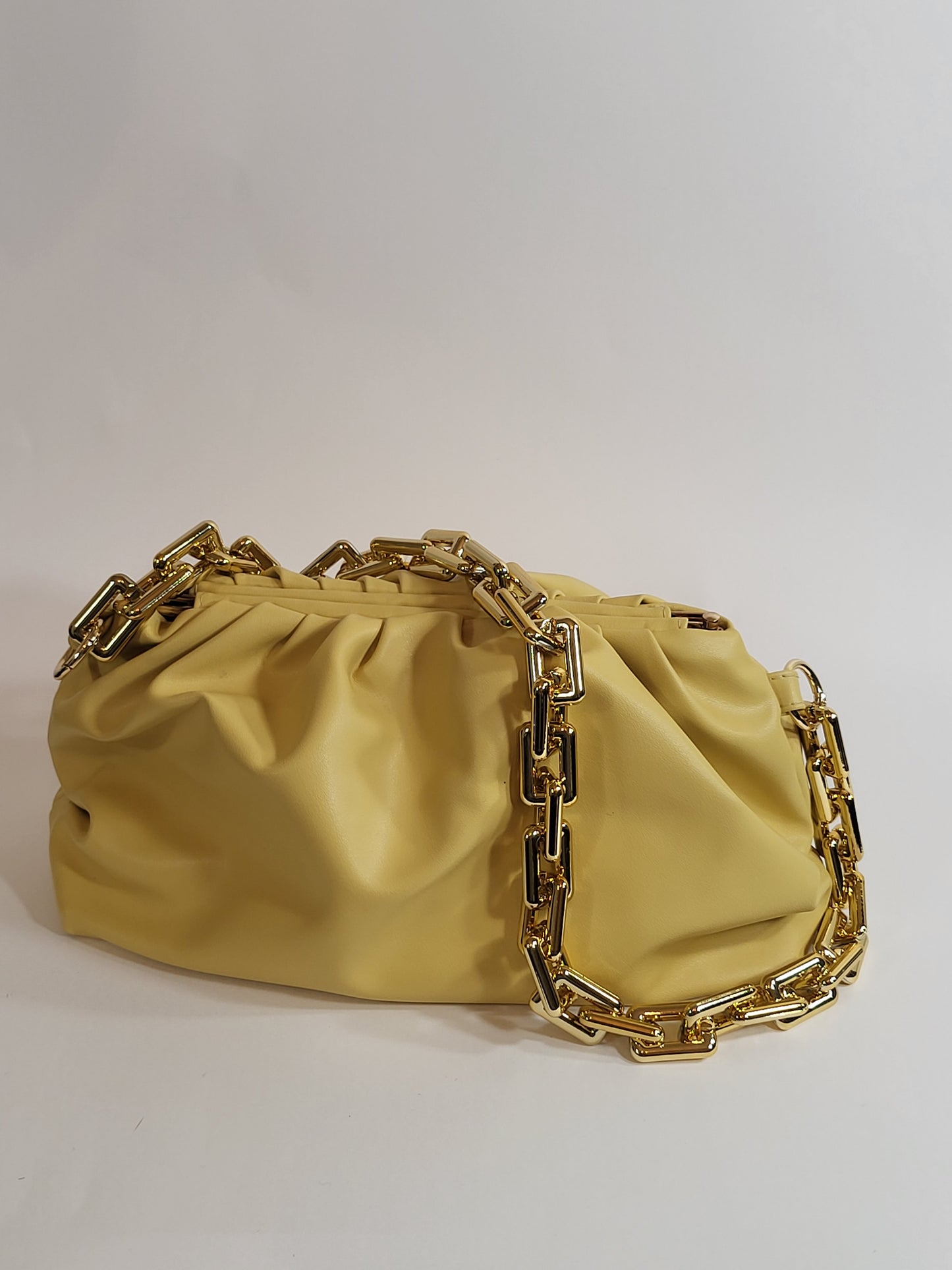 90s Gold Chain Clutch