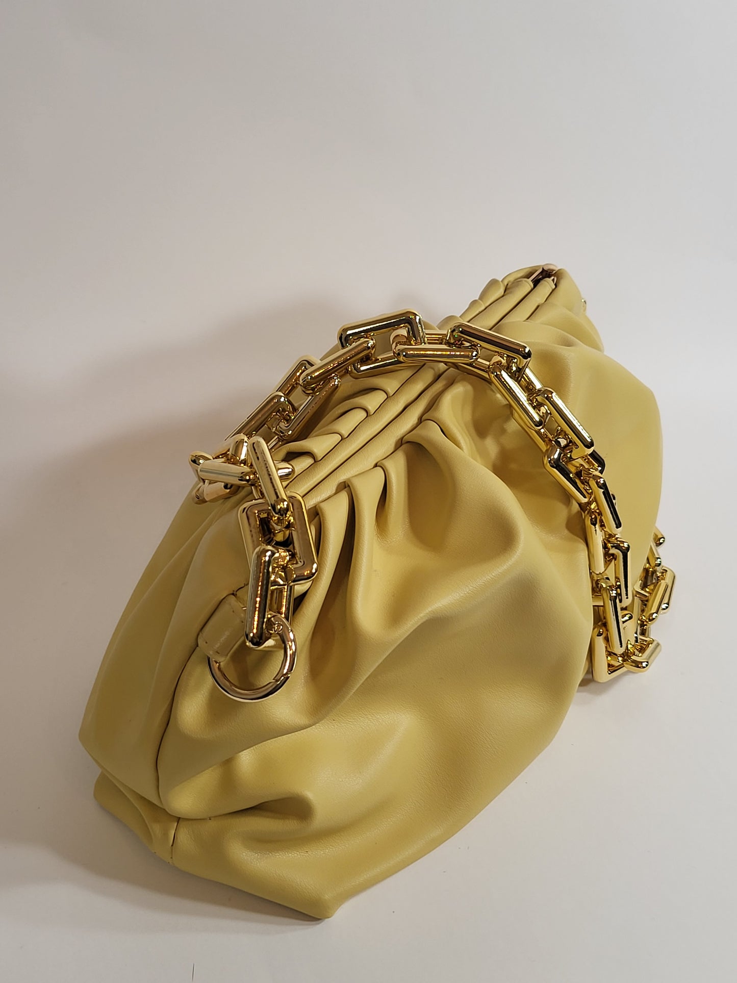 90s Gold Chain Clutch